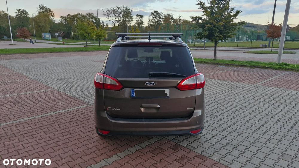 Ford Grand C-Max 2015 photo 5