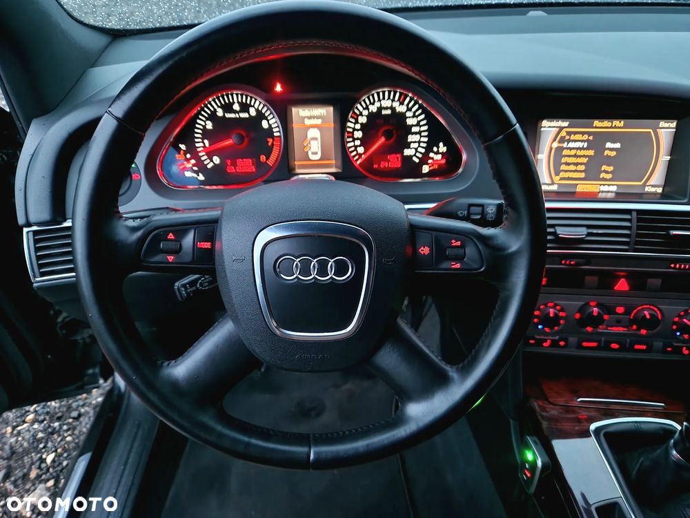 Audi A6 Avant 2.4 Quattro - 10