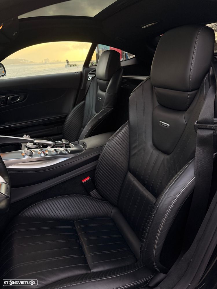 Mercedes-Benz AMG GT S Speedshift 7G-DCT - 42