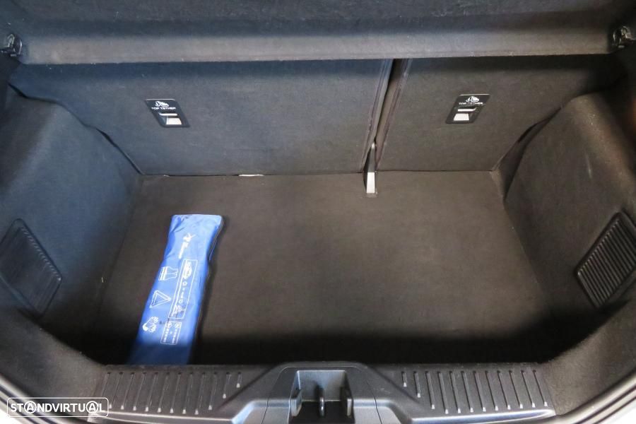 Ford Fiesta 1.0 EcoBoost ST-Line - 22