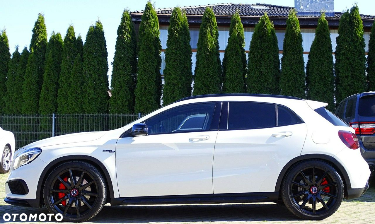 Mercedes-Benz GLA - 3