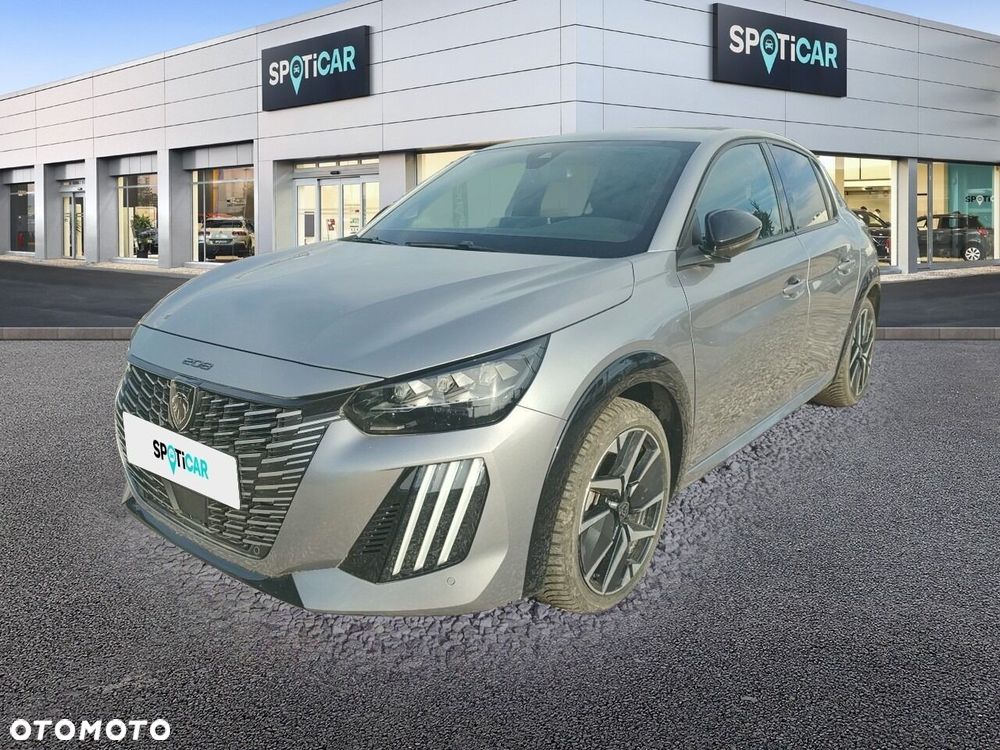 Peugeot 208 - 1