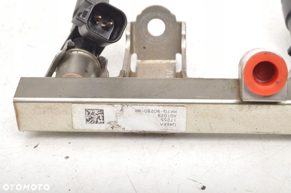 FIESTA MK8 1.5 ST LISTWA WTRYSKOWA HX7G-9F593-CA - 2