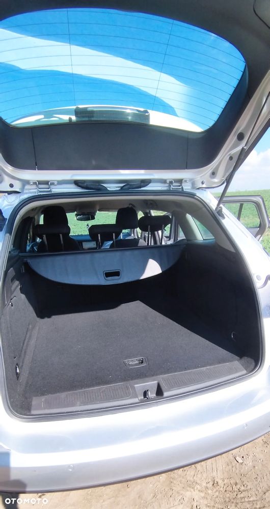 Opel Astra 1.6 D (CDTI) Start/Stop Dynamic - 26