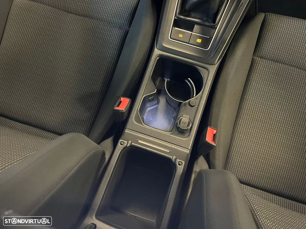 VW Golf 1.0 TSI Trendline Pack - 24