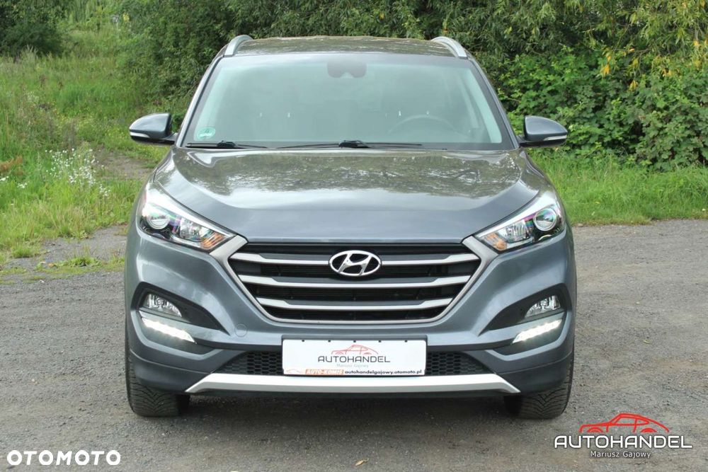 Hyundai Tucson - 2