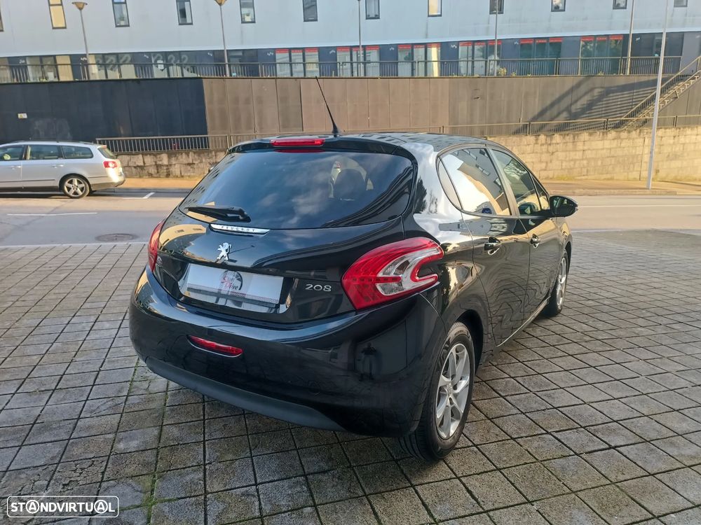 Peugeot 208 1.4 HDi Allure - 7