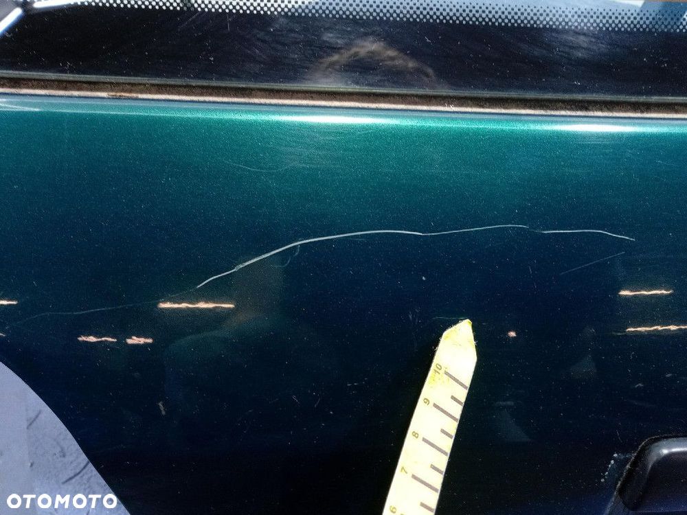 VW GOLF III HB TYLNA KLAPA BAGAŻNIKA TYŁ LC6P - 10