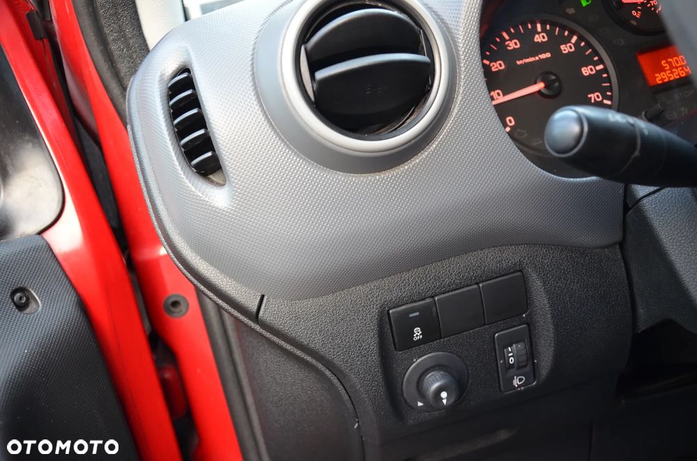 Citroën Berlingo - 16