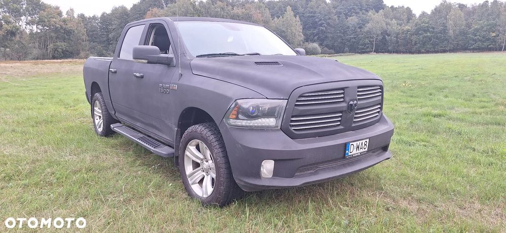 Dodge RAM 5.7 4x4 - 2