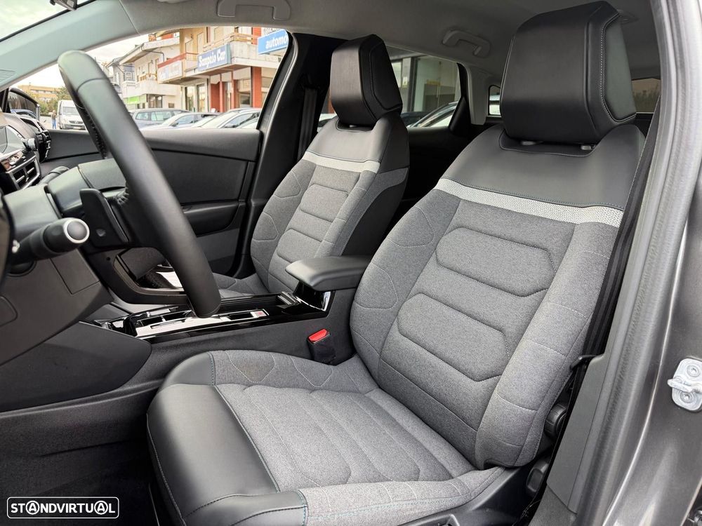 Citroën C4 1.2 PureTech Feel Pack EAT8 - 8