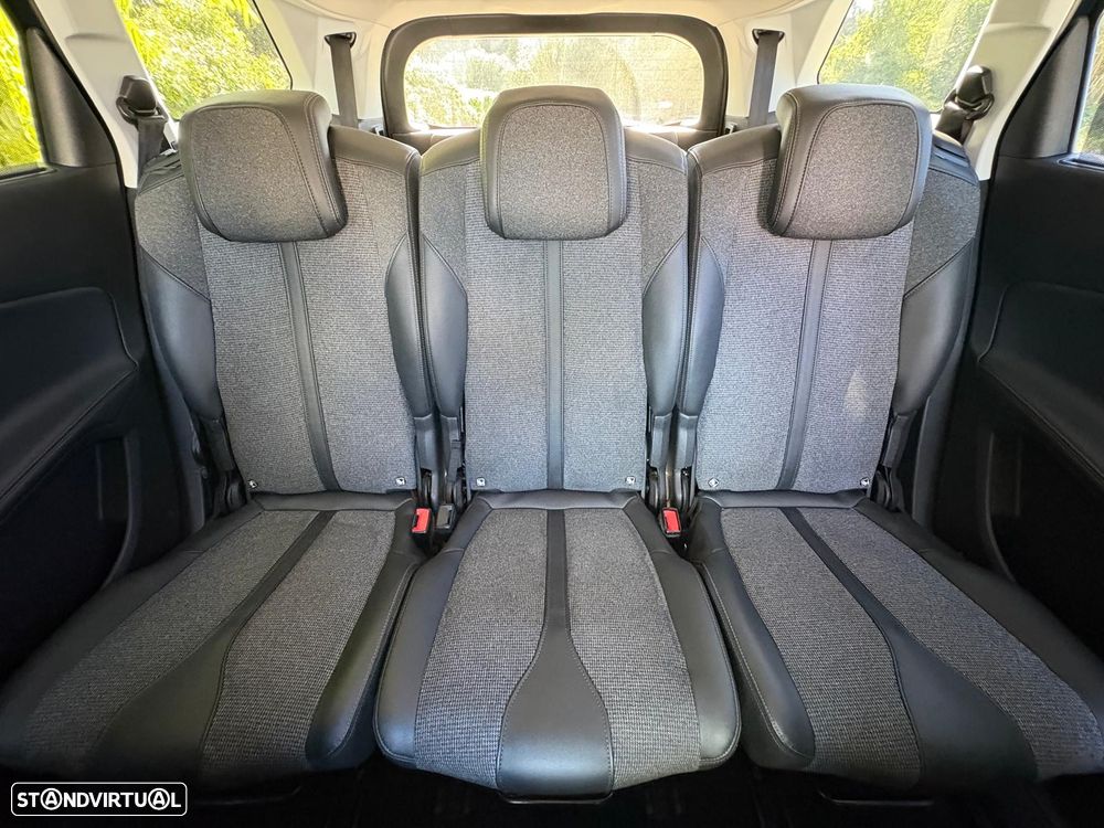 Peugeot 5008 1.5 BlueHDi Active Pack EAT8 - 44