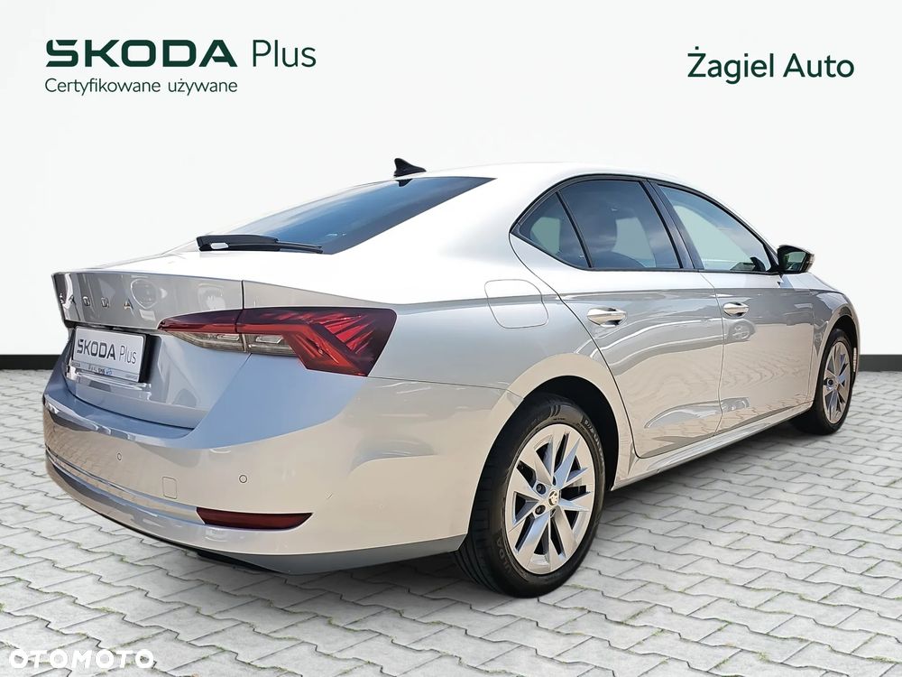 Skoda Octavia 2.0 TDI Ambition DSG - 5