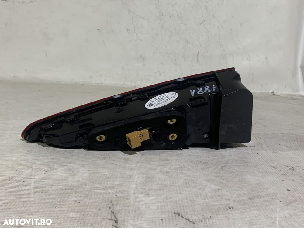 Lampa stop stanga pe hayon, Skoda Enyaq, 2021, 2022, 2023, 2024, cod origine OE 5LG945307B. - 5