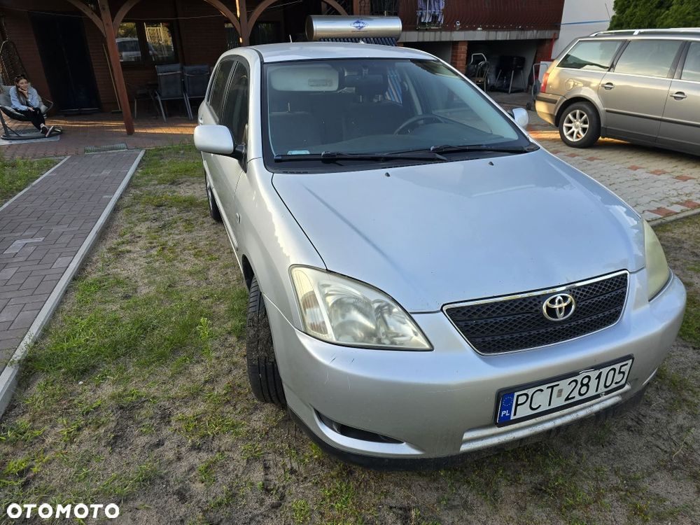 Toyota Corolla - 5