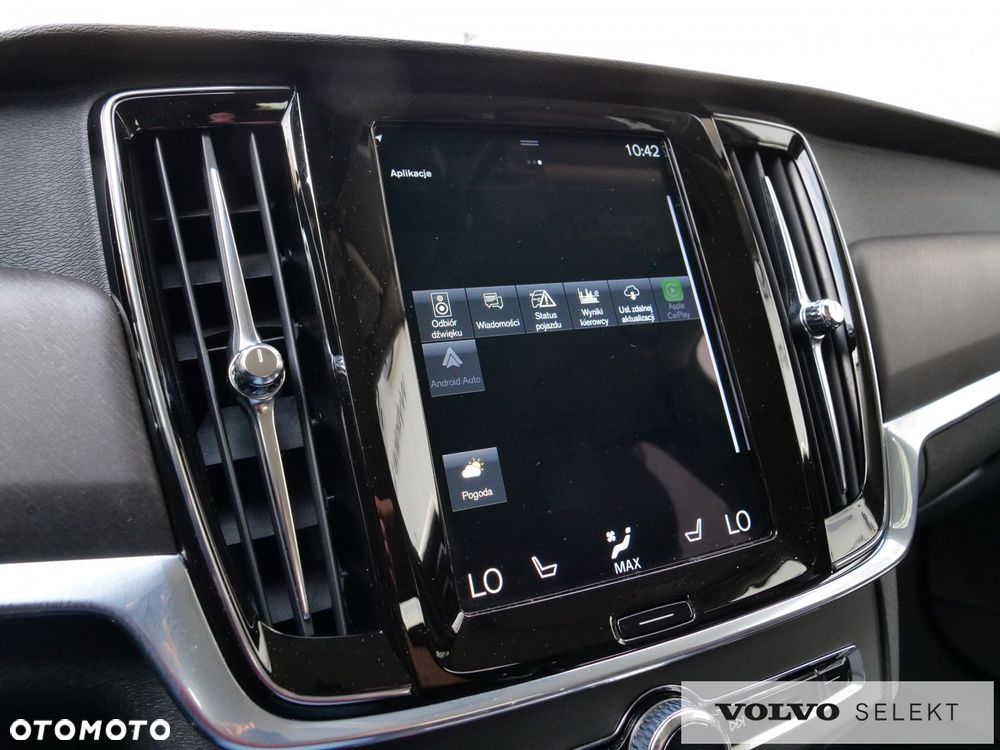 Volvo V90 Cross Country - 28