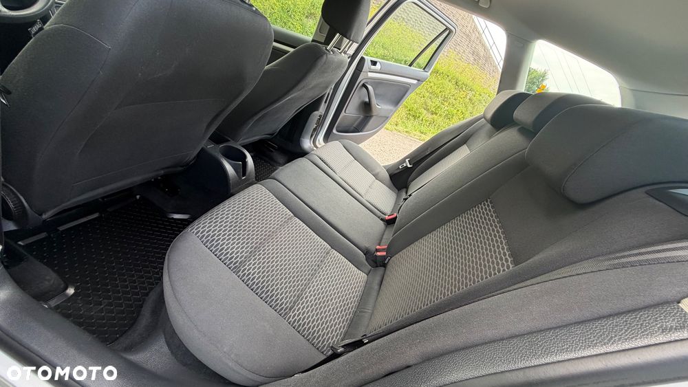 Volkswagen Golf 1.6 TDI DPF Team - 6
