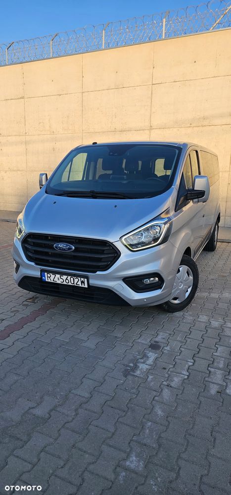 Ford Transit Custom - 1