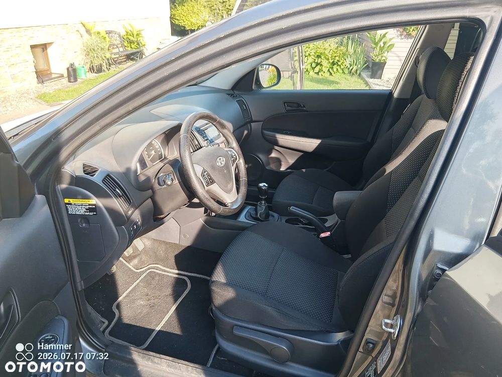 Hyundai i30 1.6 CRDi Base EU5 - 12