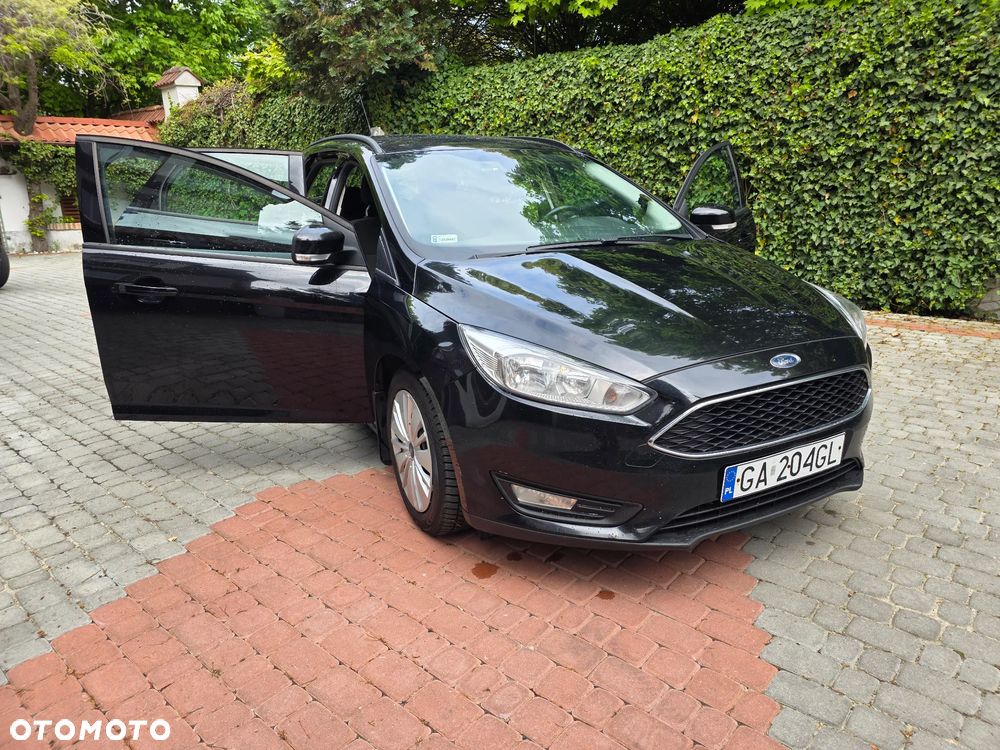 Ford Focus 1.5 TDCi SYNC Edition - 3