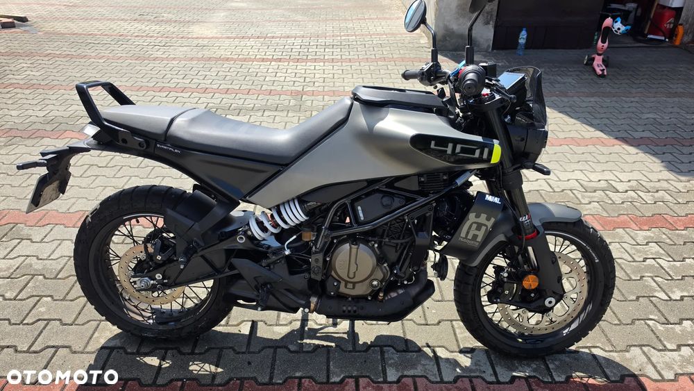 Husqvarna Svartpilen - 2