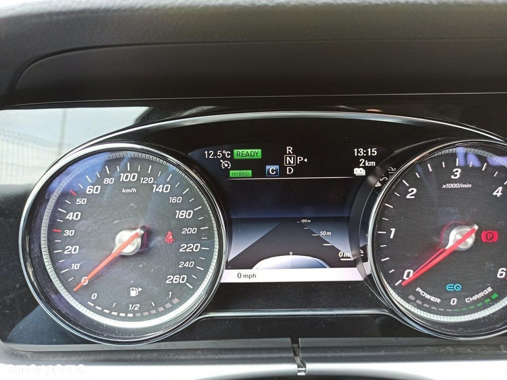 Mercedes-Benz Klasa E - 16