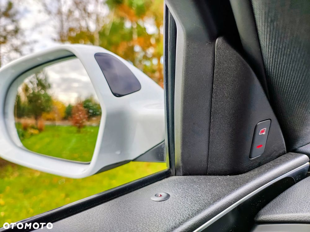 Audi A6 Avant 2.0 TDI ultra S tronic - 16