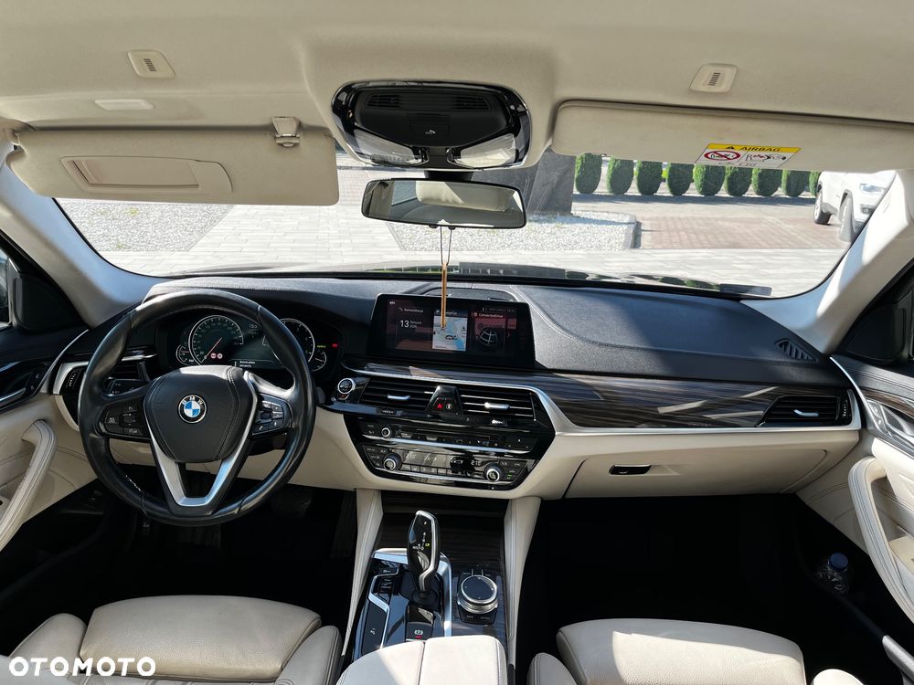 BMW Seria 5 - 22