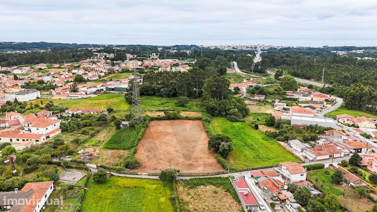 Terreno para venda com 5 030 m2, em Santa Maria da Feira. - Grande imagem: 2/8