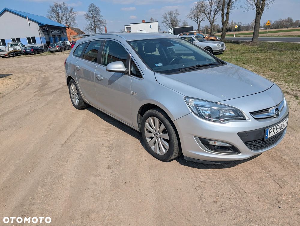 Opel Astra 1.7 CDTI DPF ecoFLEX TourerStart/Stop 105g Selection - 2