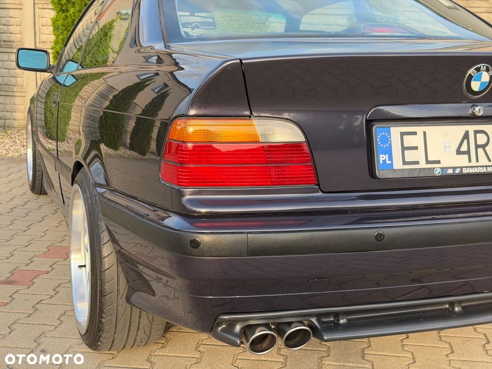 BMW Seria 3 316i - 11