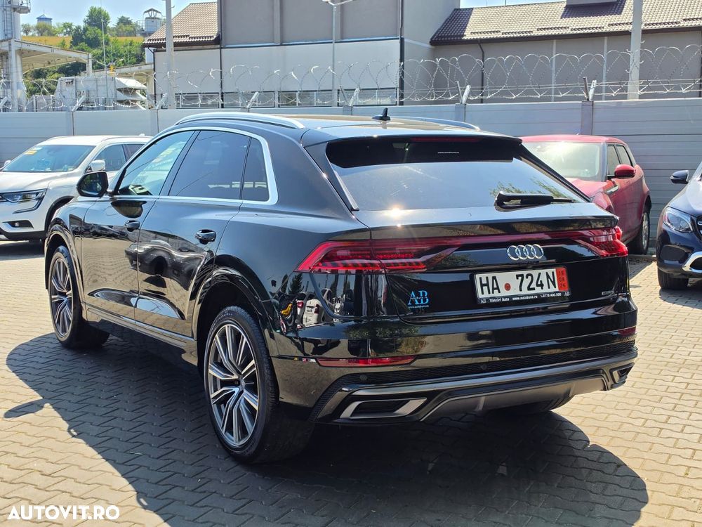 Audi Q8 - 4
