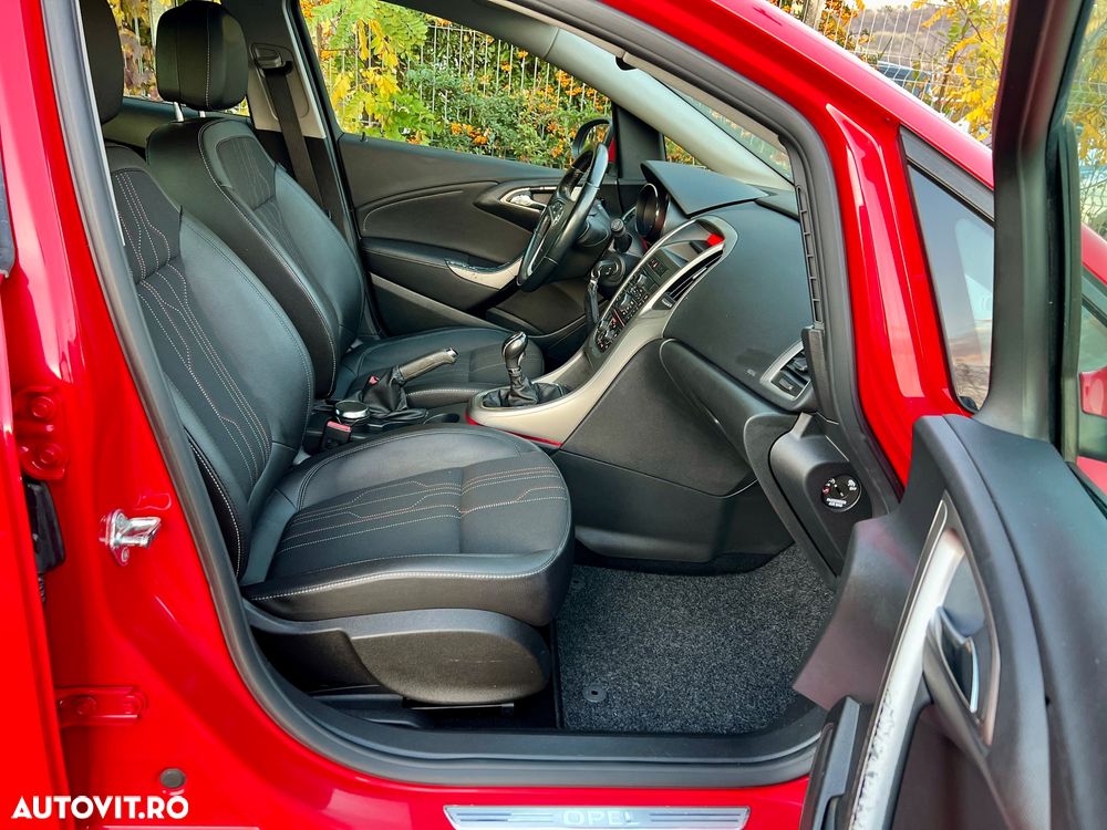 Opel Astra 1.6 Sport - 9