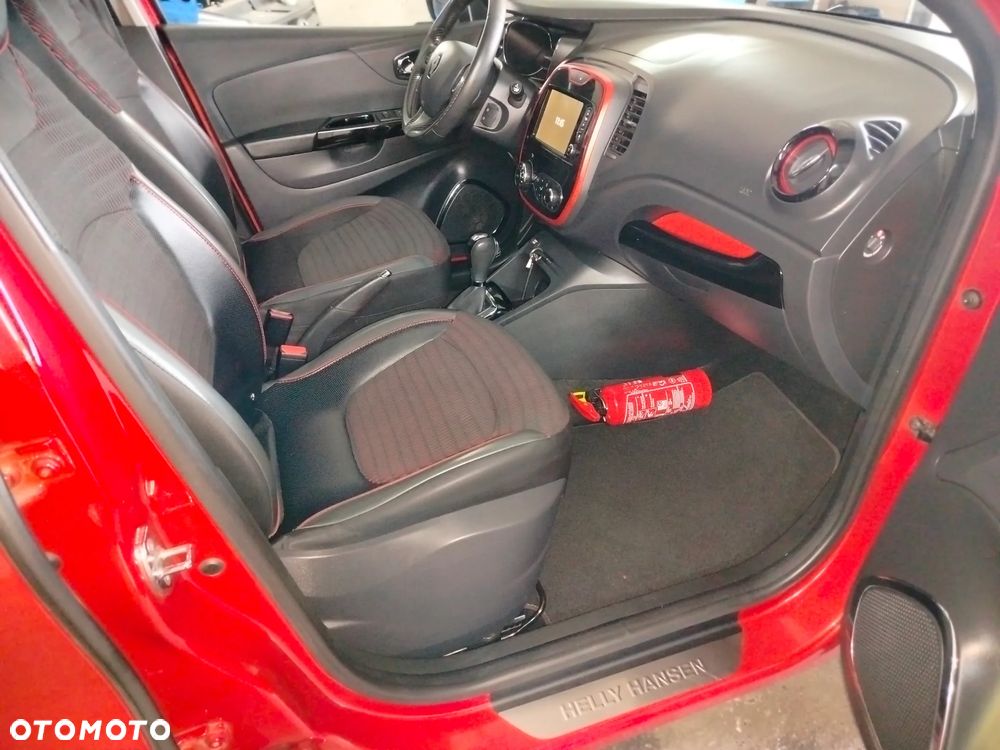Renault Captur - 16