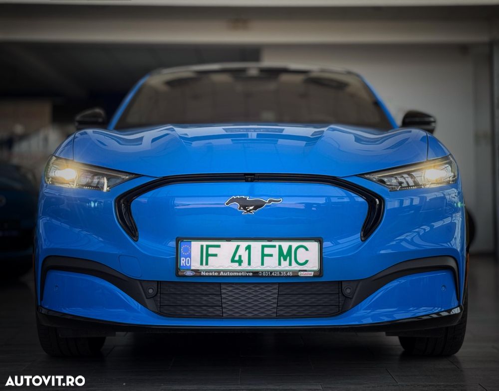 Ford Mustang Mach-E AWD PREMIUM - 1