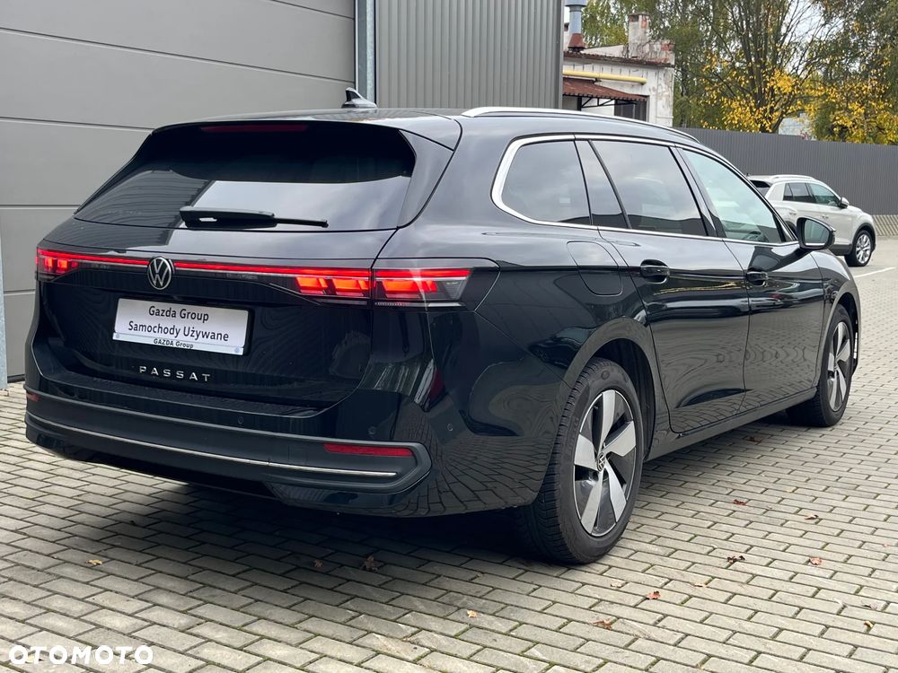 Volkswagen Passat Variant 2.0 TDI SCR Business Plus DSG - 5