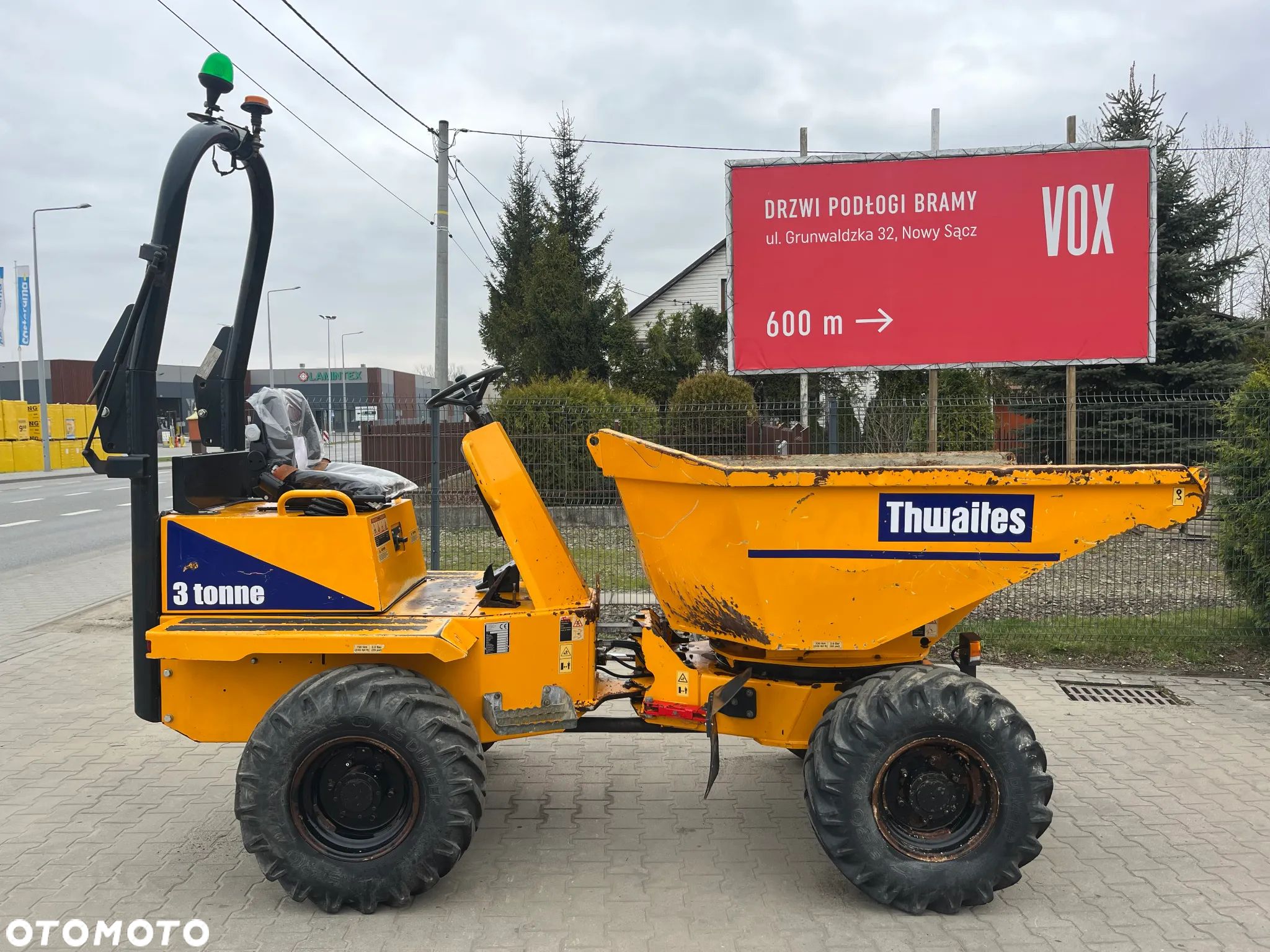 Thwaites Mach 580 3 Tonne Hydrostatic - 1