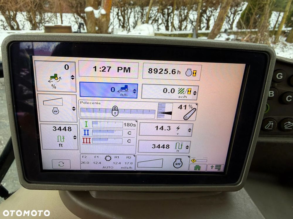 John Deere 6140R - 17