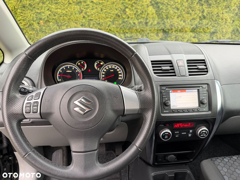 Suzuki SX4 Classic 1.6 VVT 4x4 Style - 32