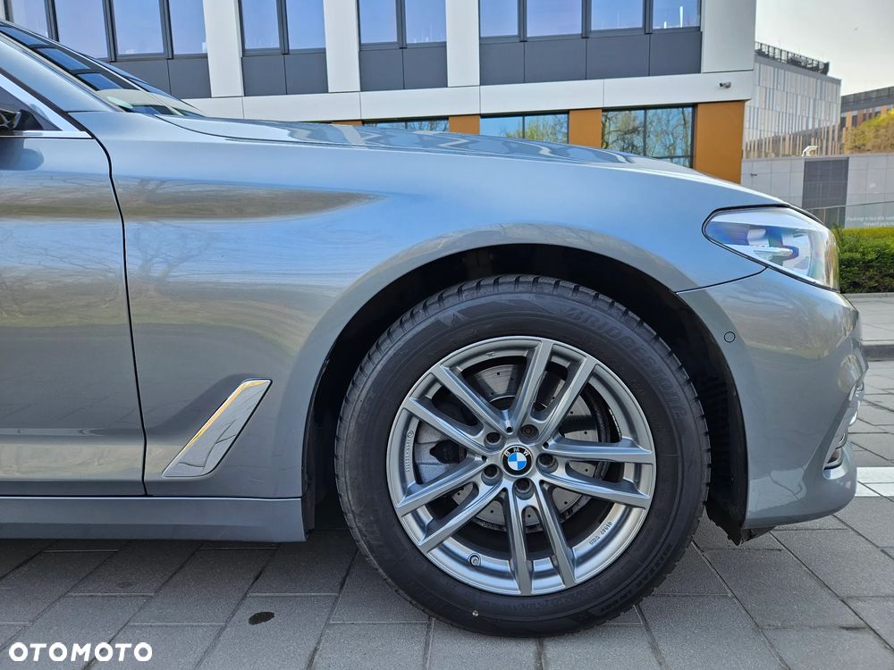 BMW Seria 5 520d xDrive Luxury Line - 6