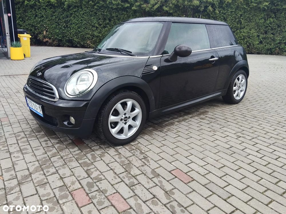 MINI ONE - 2
