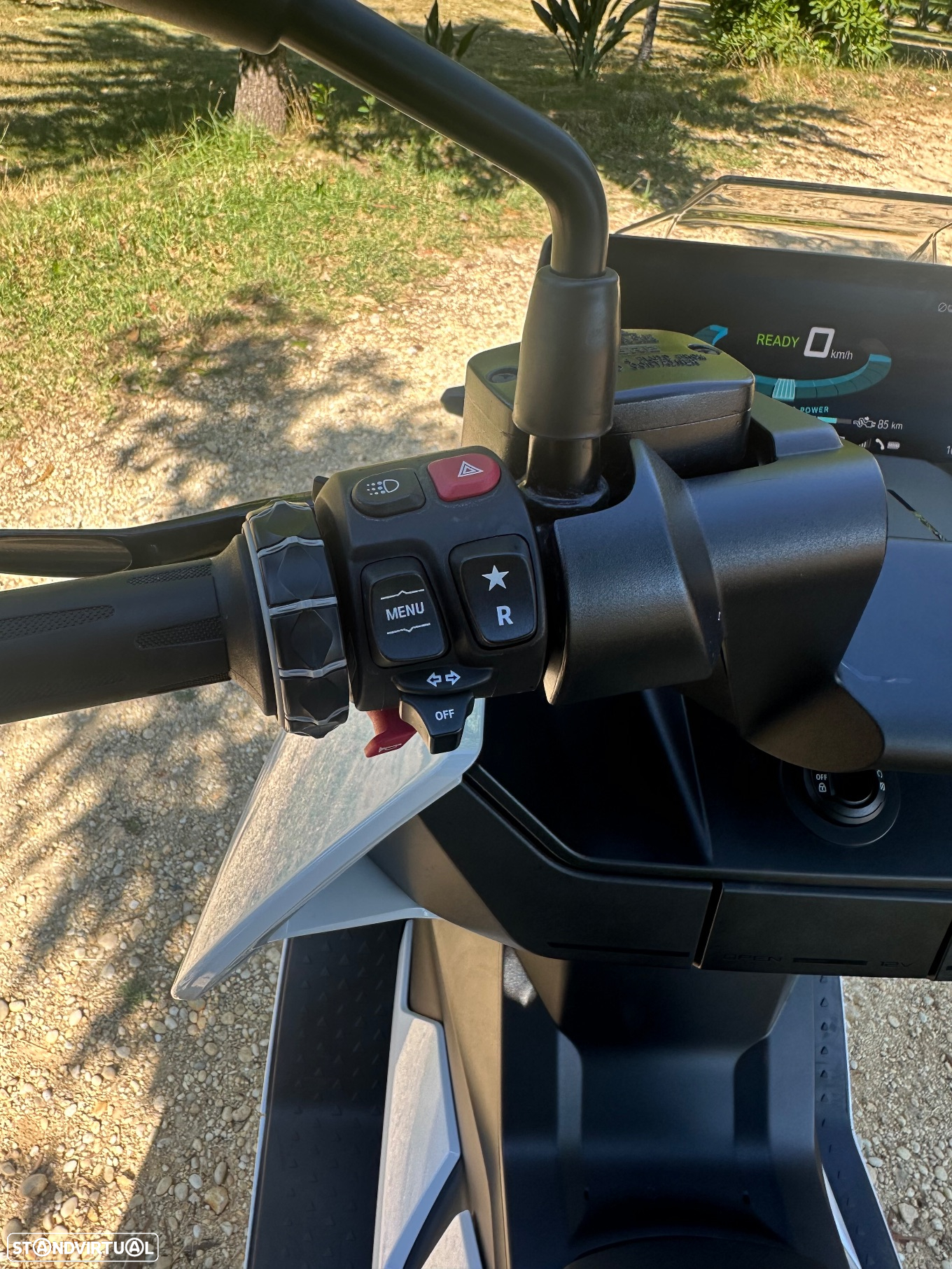 BMW CE 04 - 5
