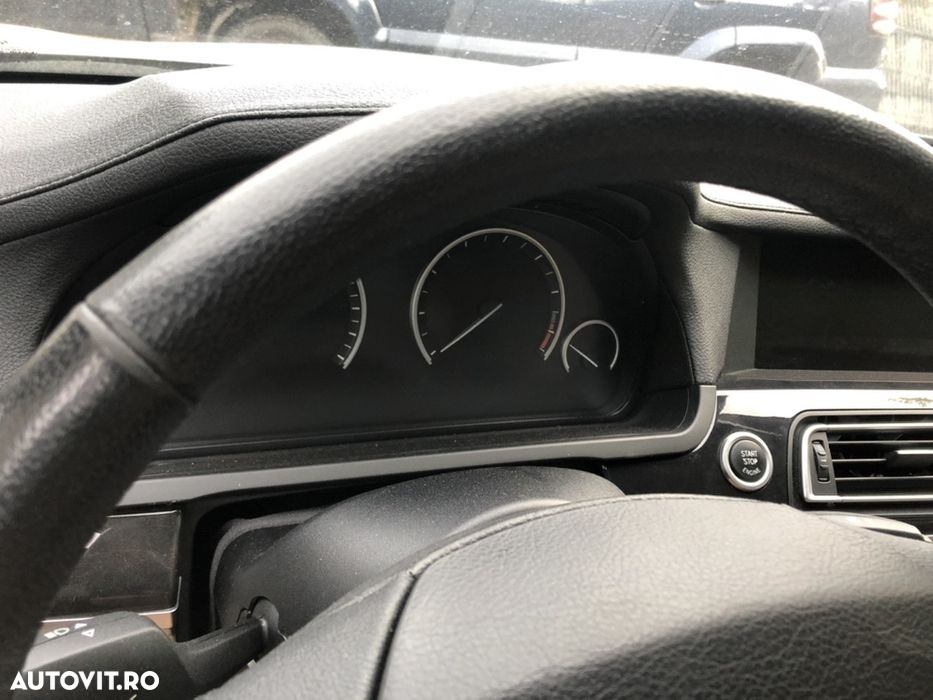 Plansă bord bmw F01 F02 cu hud head up display neagra cu piele airbag 730xd kit - 2