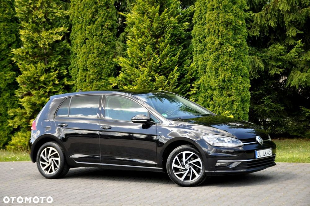 Volkswagen Golf - 4