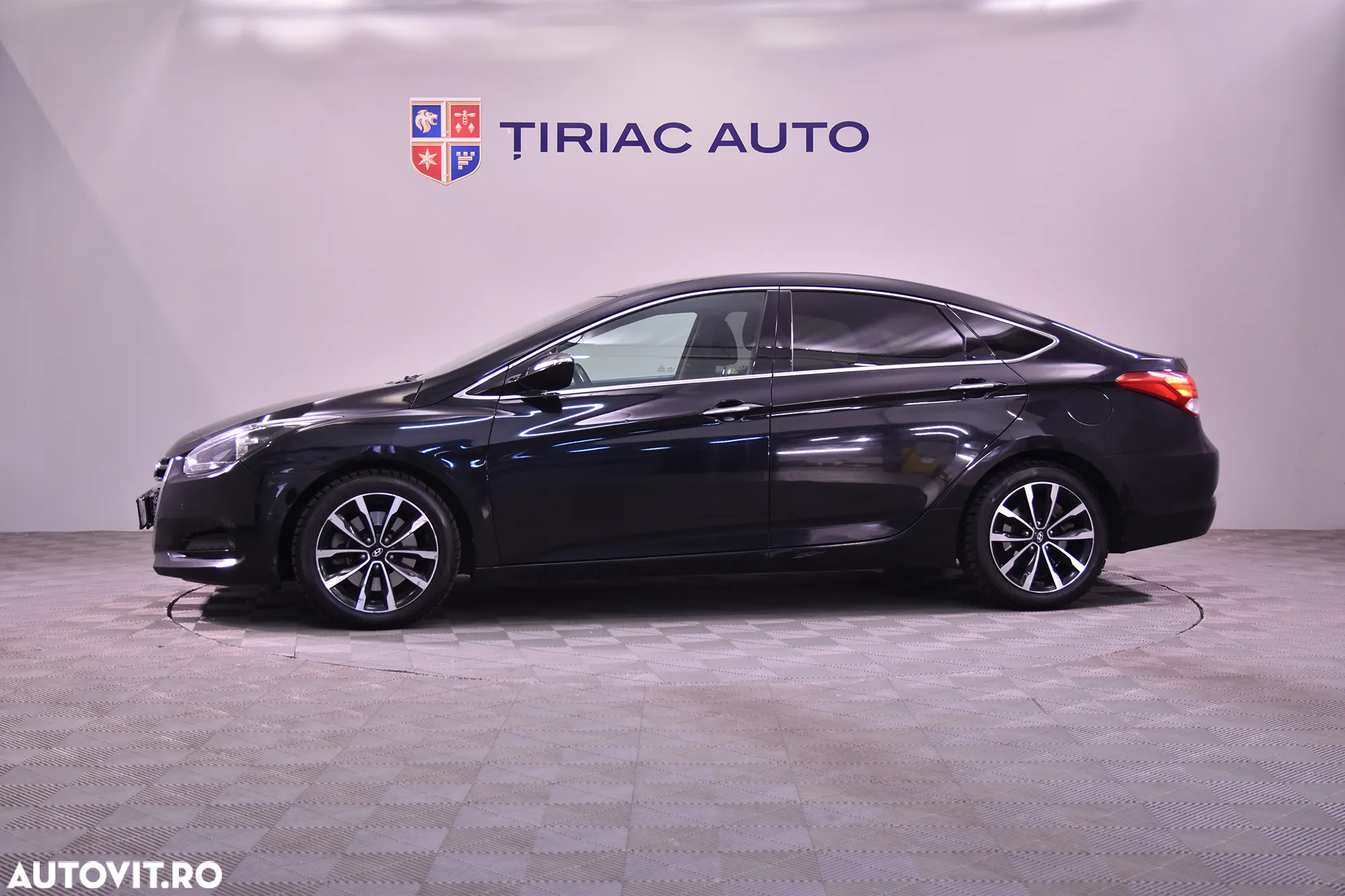 Hyundai i40 - 2