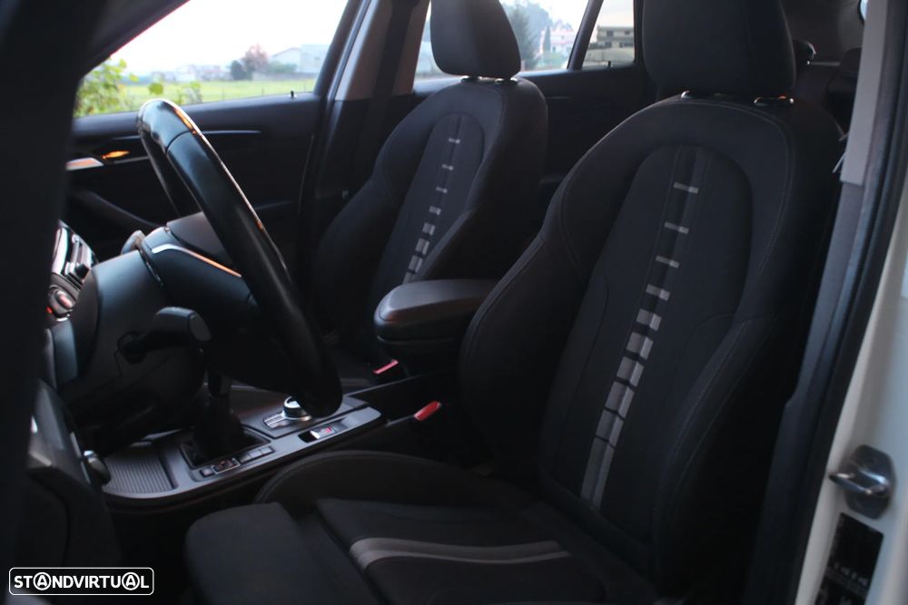 BMW X1 16 d sDrive Line Sport - 34