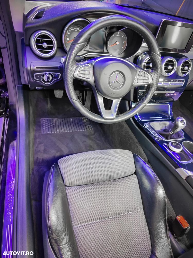 Mercedes-Benz C 220 CDI - 22
