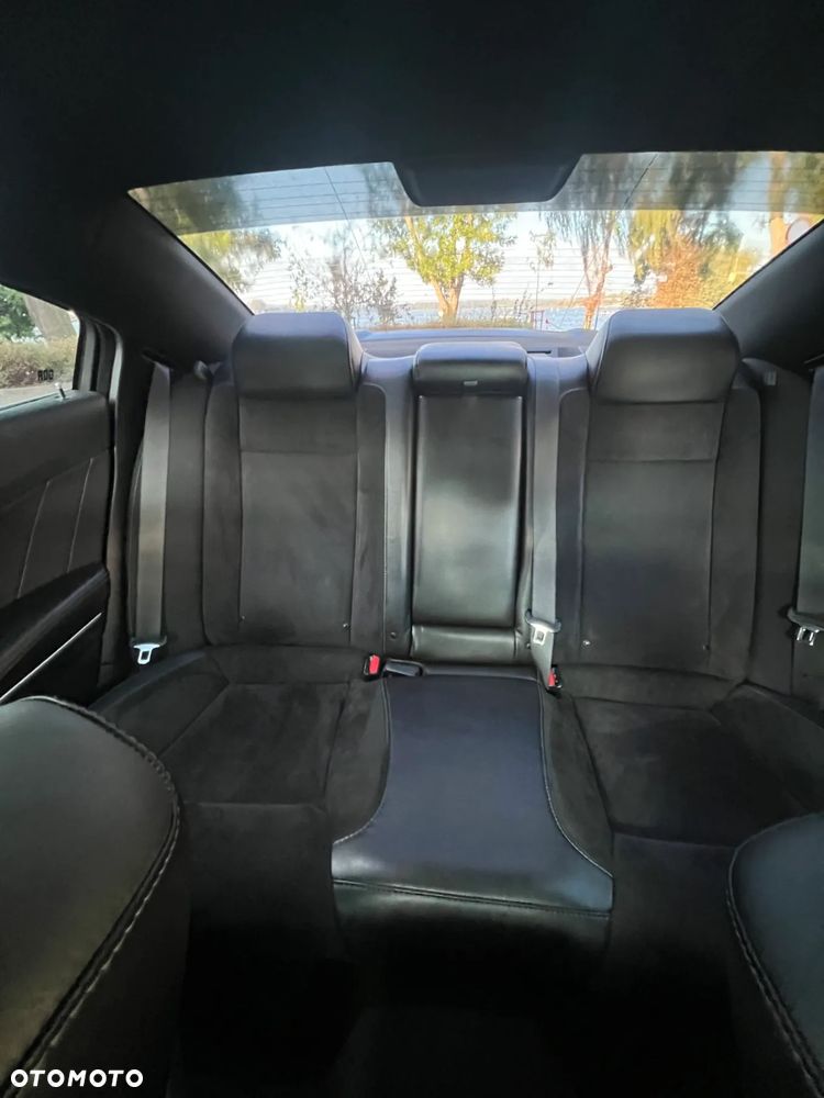 Dodge Charger 6.4 Scat Pack - 29