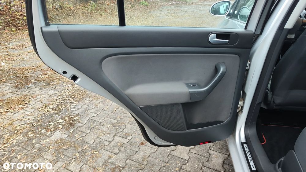 Volkswagen Golf Plus 1.6 Goal - 19