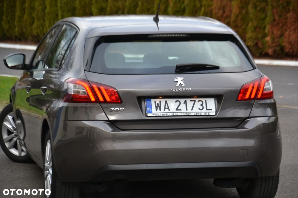 Peugeot 308 PureTech 110 Stop & Start Allure - 16